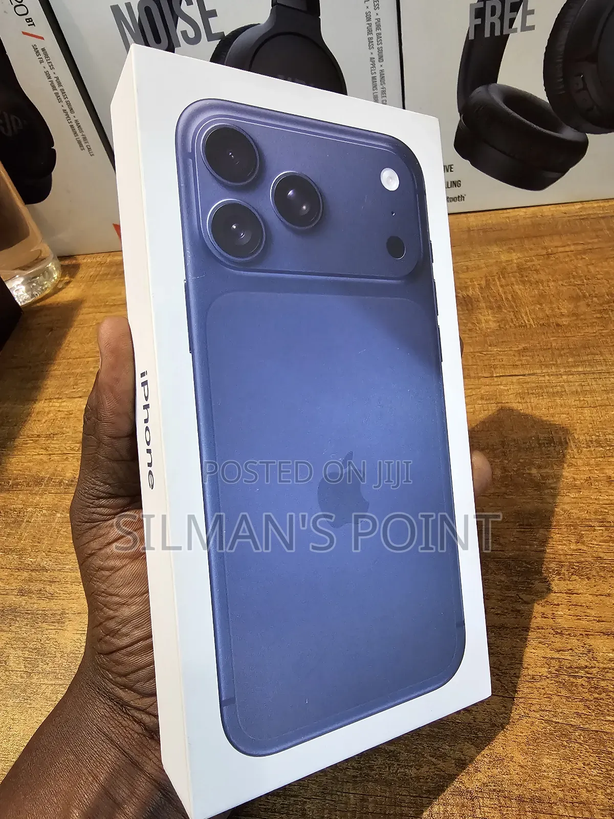 New Apple iPhone 17 Pro Max 256 GB Blue