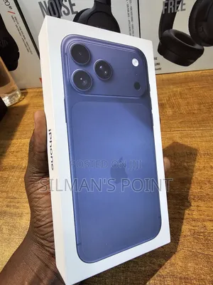New Apple iPhone 17 Pro Max 256 GB Blue