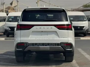Lexus LX 2025 White