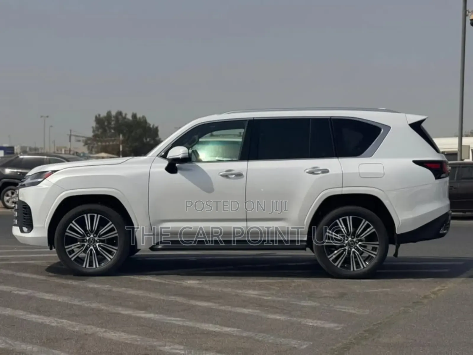 Lexus LX 2025 White