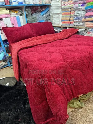 6*6 Luxurious Tufted Duvet With 1 Bedsheet & 2 Pillowcases