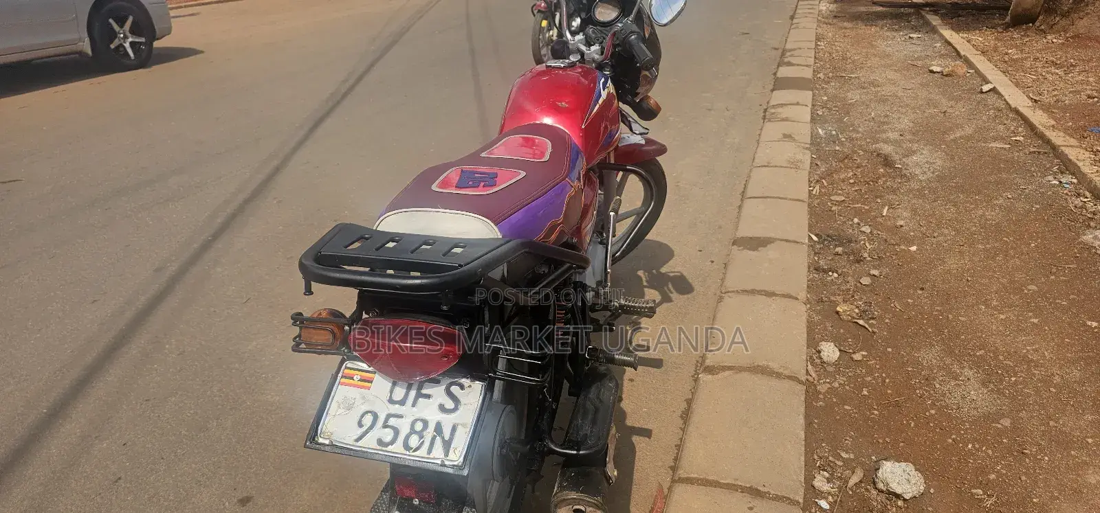 Bajaj Boxer 125 2023 Red