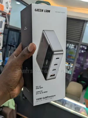 Greenlion 100watts Gan Premium. Uk Plug ,3usb C and Usb A