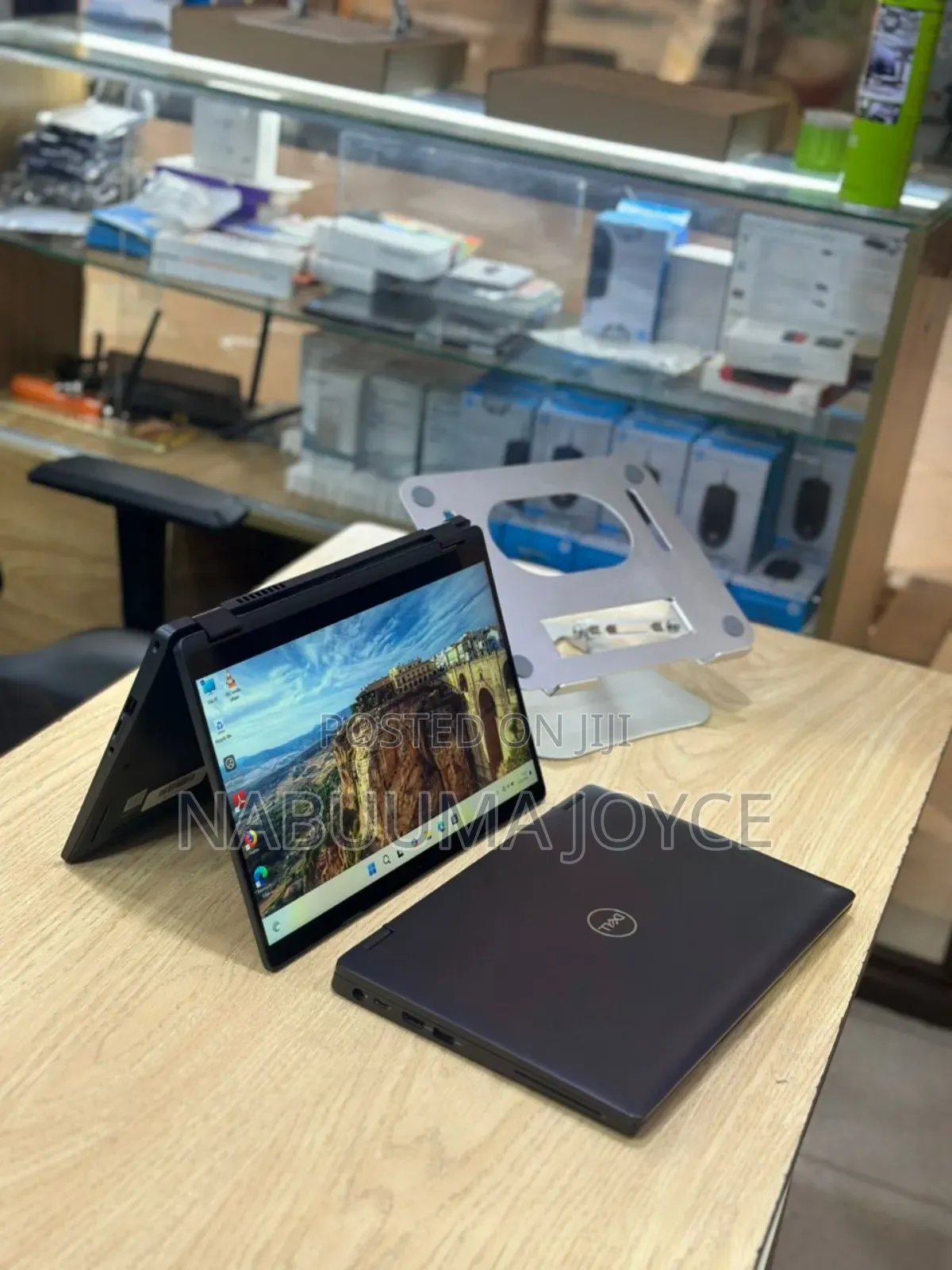 New Laptop Dell Latitude 5300 16GB Intel Core i7 SSD 512GB