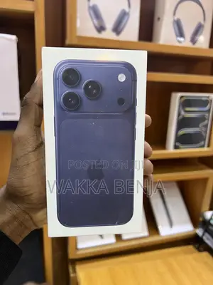 New Apple iPhone 17 Pro 256 GB Blue