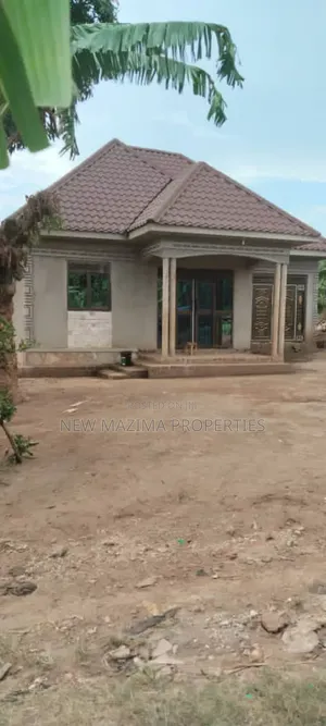 2bdrm House in Buloba Buyala, Central Division for sale