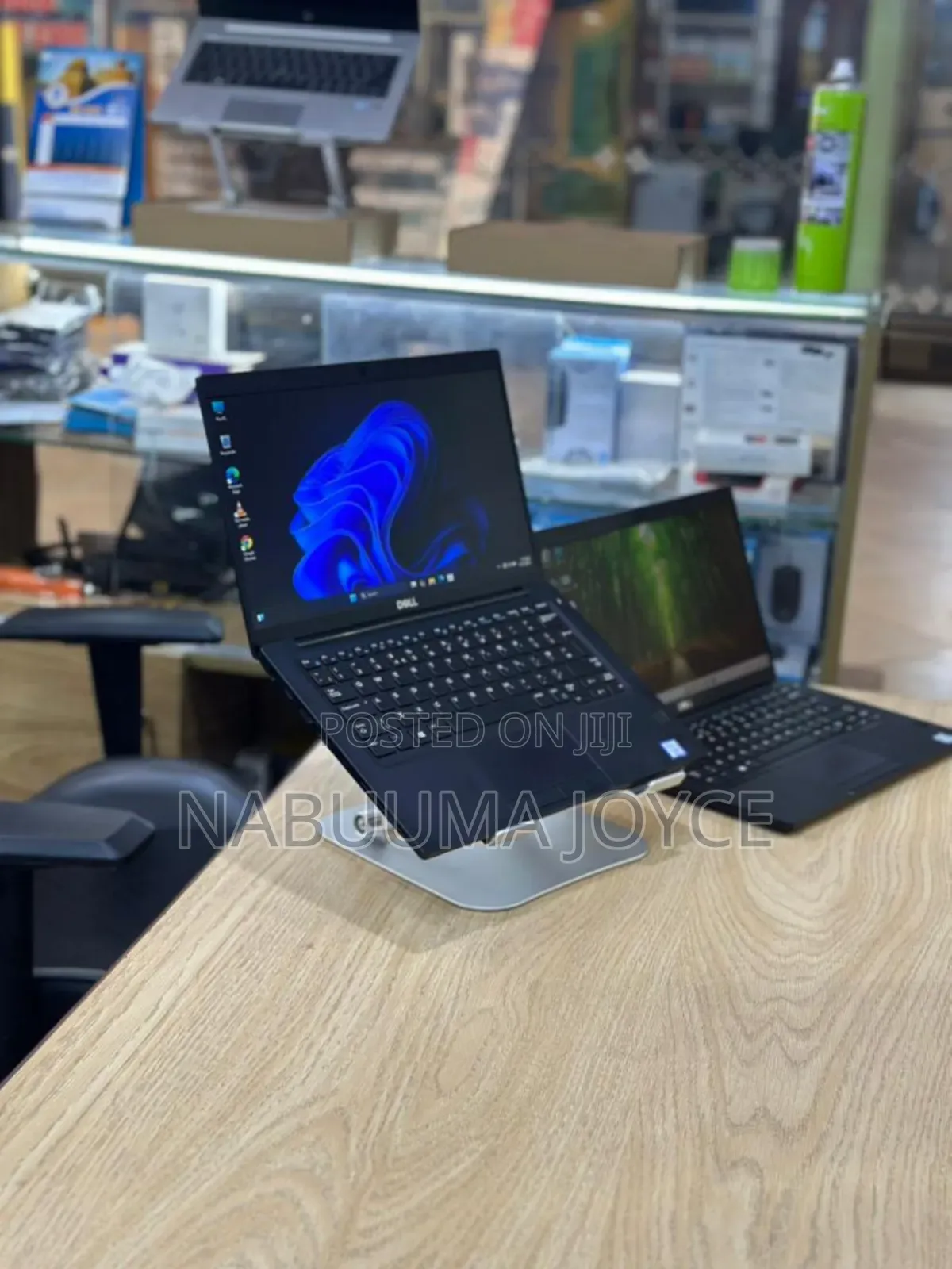 New Laptop Dell Latitude 7390 8GB Intel Core i5 SSD 256GB