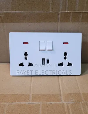 White Double Socket With Usb C Type