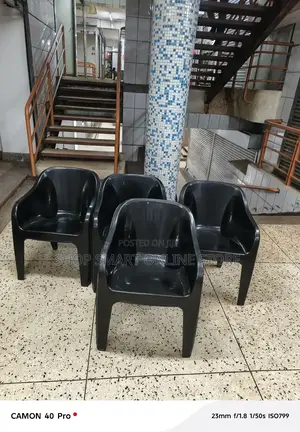 Rocked Plastic Chairs Plastic Chairs