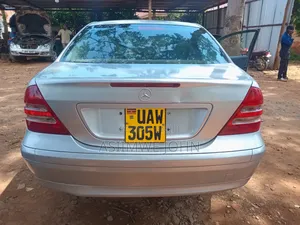 Mercedes-Benz C180 2004 Silver