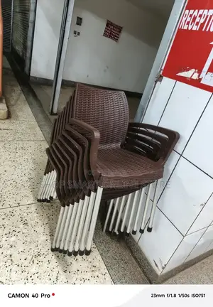 Kakeka Ratten Plastic Chairs Plastic Chairs
