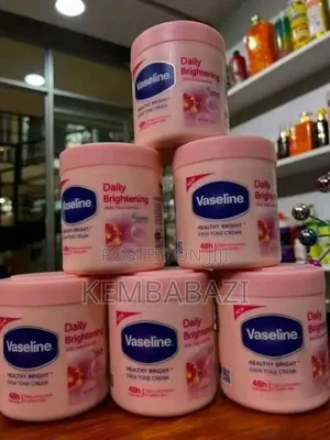 Vaseline Daily Brightening Cream