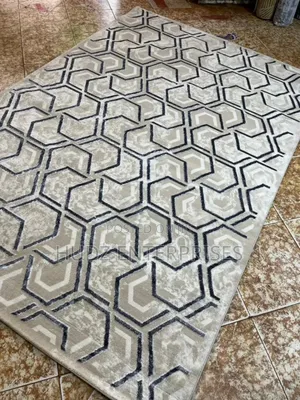 2x3 Palace Queen Center Carpet