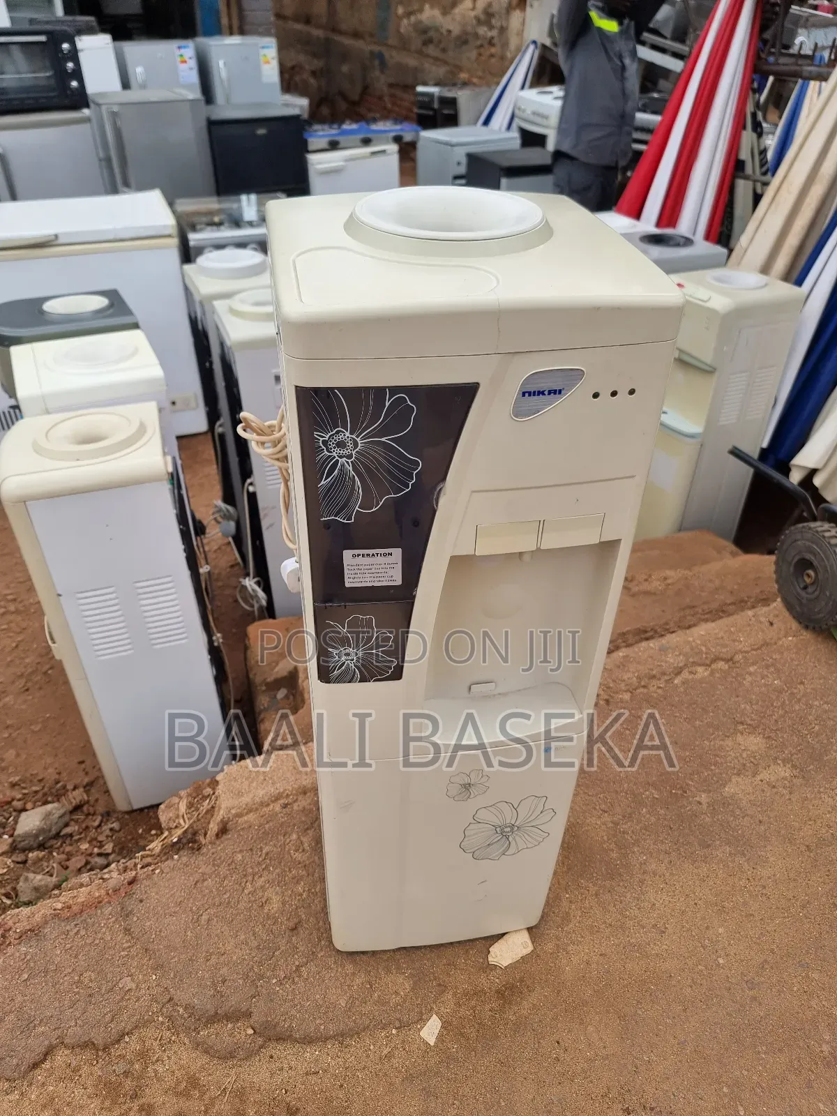 Hot and Cold Water Dispenser