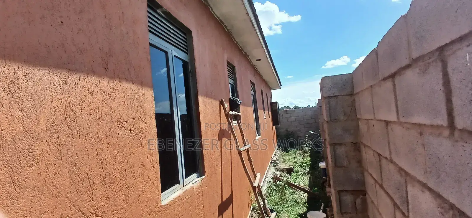 Glass Cutting and Fitting
