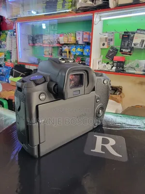 Canon Eos R