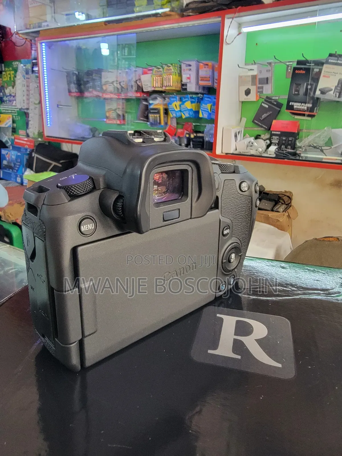 Canon Eos R