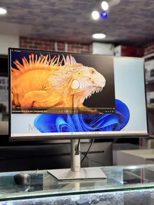 Dell Monitor 27 Inch Screen Ips Hdmi Dp Type C Usb 3.0