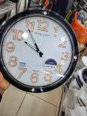 World Clock Watch With Top Glass Lights