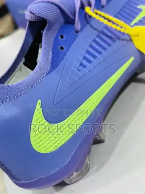 Nike Phantom Football Shoes
