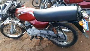 Bajaj Boxer 2022 Red