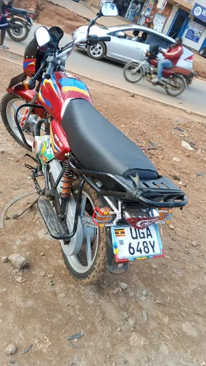 Bajaj Boxer 125 2023 Red