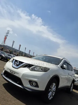 Nissan X-Trail 2.0 Petrol AWD 2016 Pearl