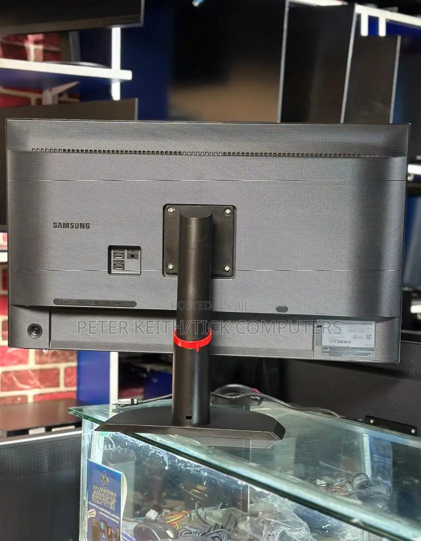  UHD 32 Ips,Bezeless Graphic Gaming Moitors With USB,Typc,Hdmi,Dp