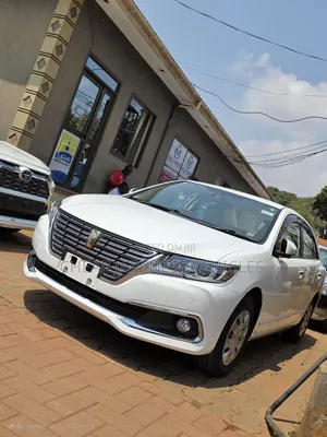 Toyota Premio 2017 Pearl