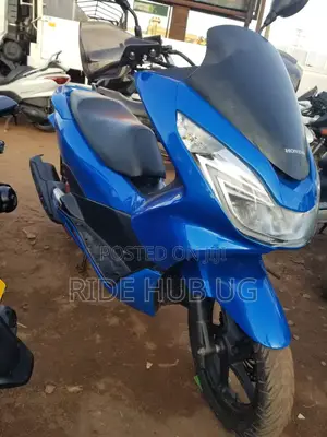 Honda 2013 Blue