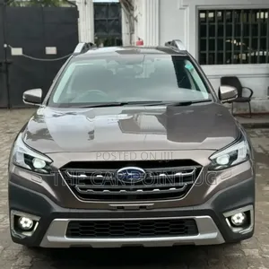 Subaru Outback 2023 Brown