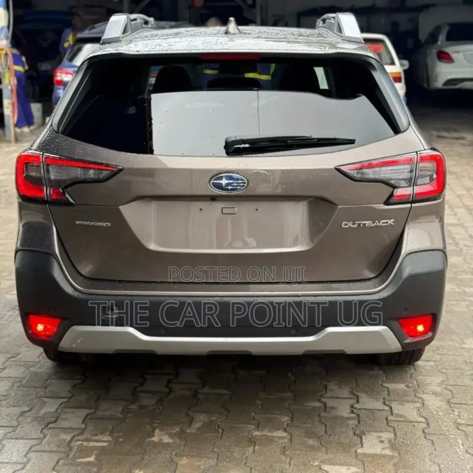 Subaru Outback 2023 Brown