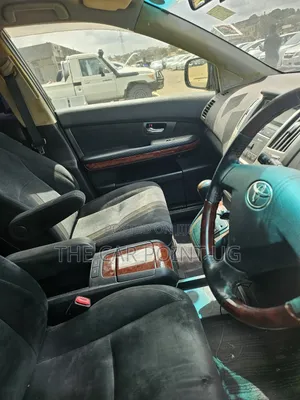 Toyota Harrier 2.4 2011 Black