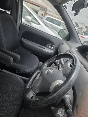 Toyota Sienta 2012 White