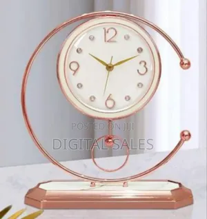 Table Clock Living Room Ornaments Light Luxury Metal Copper Plated