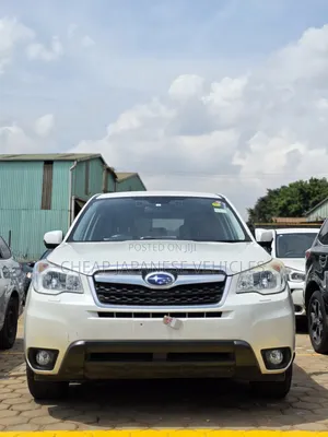 Subaru Forester 2013 Pearl