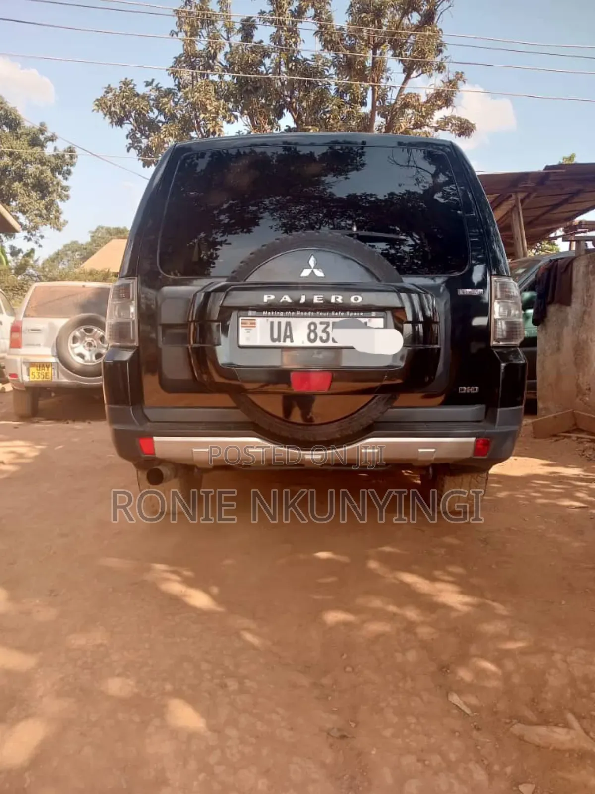 Mitsubishi Pajero 2010 Black