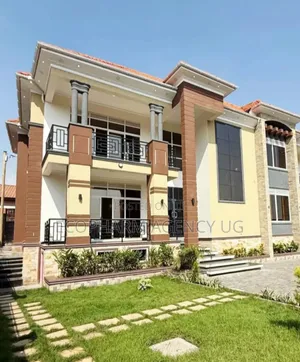 5bdrm Duplex in Najjera, Central Division for sale