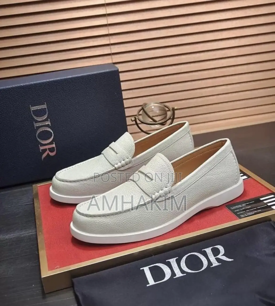 New Classic Dior Designer Leather Mocassins in Stock