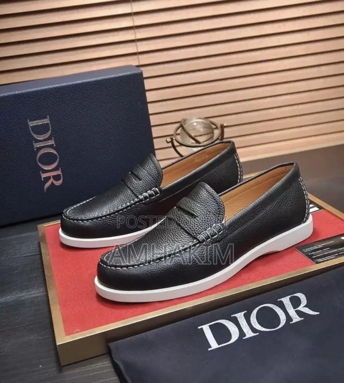New Classic Dior Designer Leather Mocassins in Stock