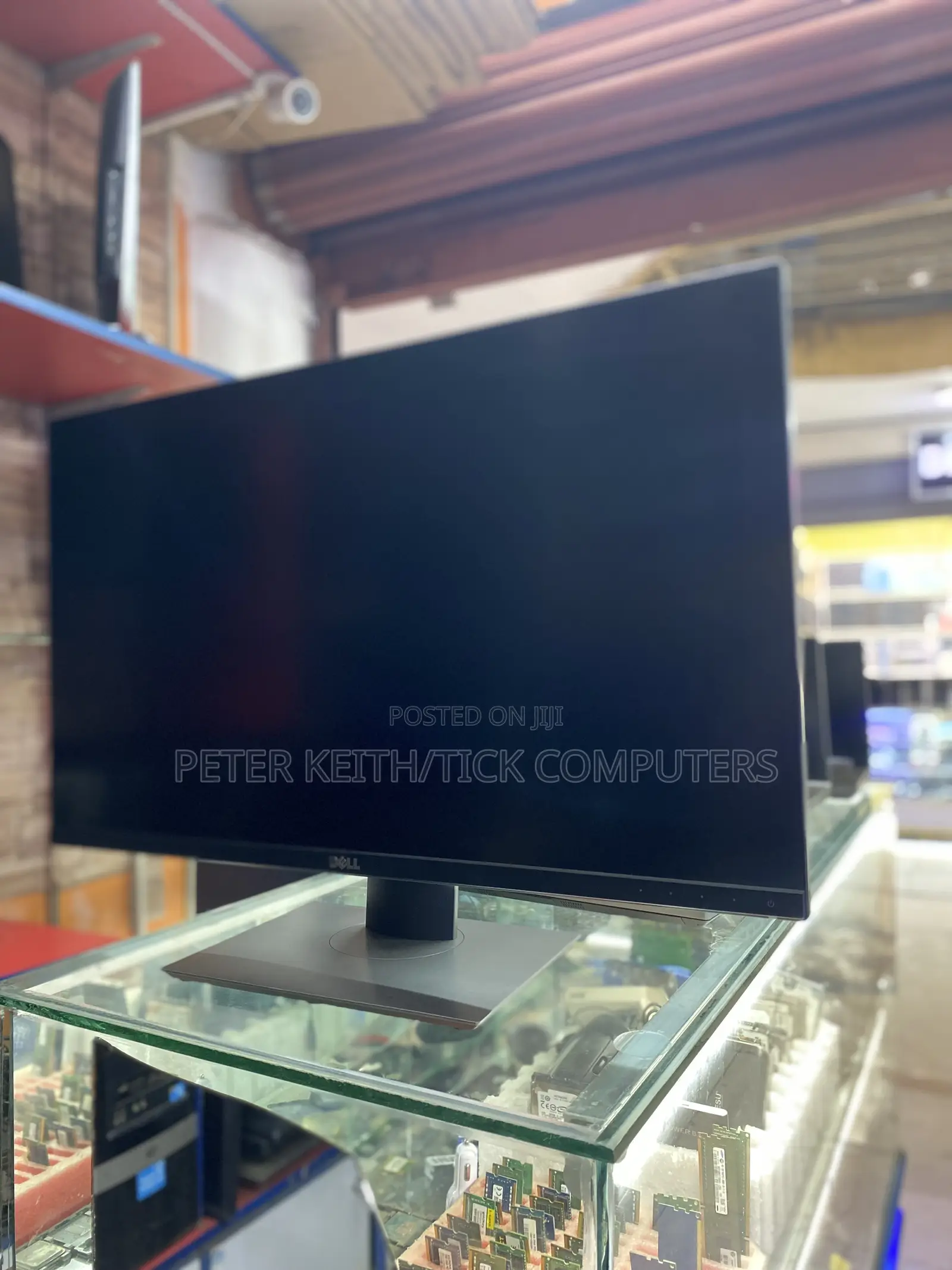 Dell 27" Ips,Bezeles Resolution Monitor Wit 2hdm,2dp,5 Usb, Mini Dp