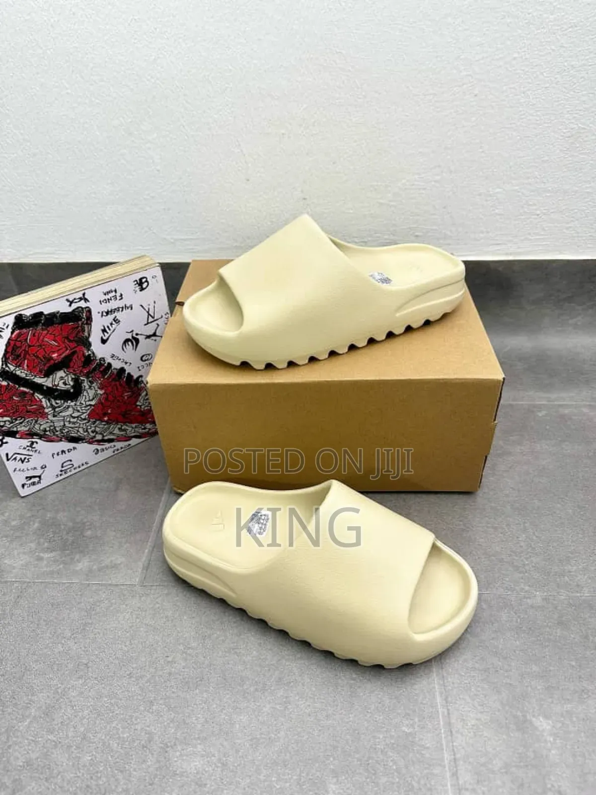 Cream Yeezy Adidas Slides