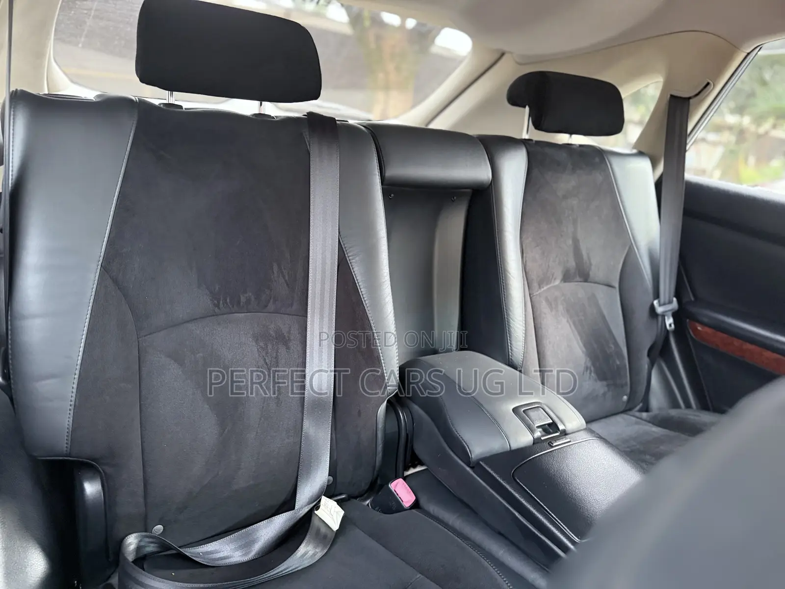 Toyota Harrier 2.4 2011 Pearl