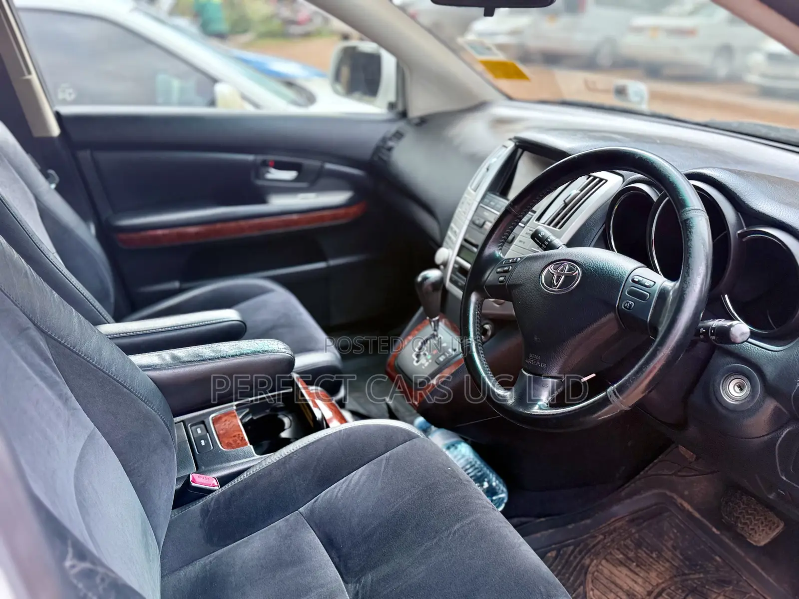 Toyota Harrier 2.4 2011 Pearl