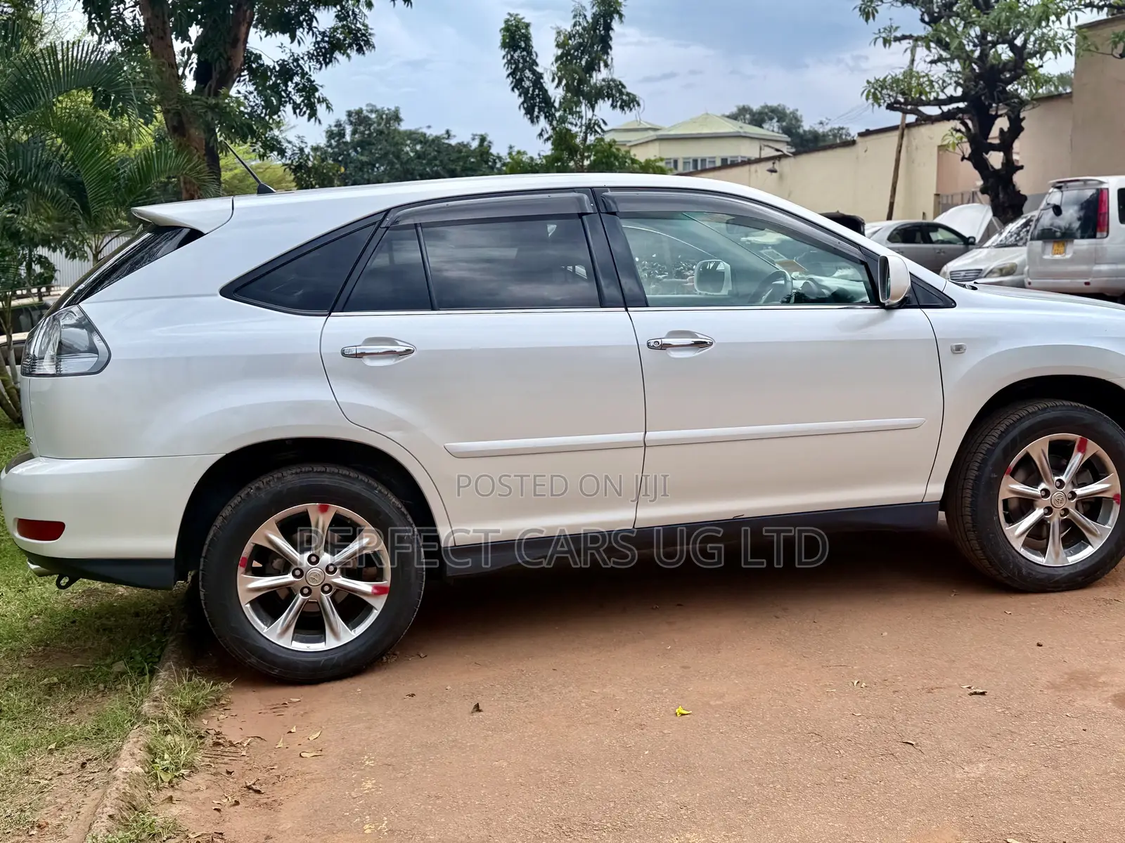 Toyota Harrier 2.4 2011 Pearl