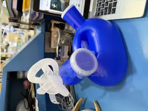 Portable Plastic Men Urinal With A Hose
