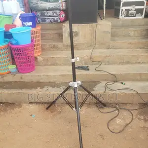 Stand Speaker