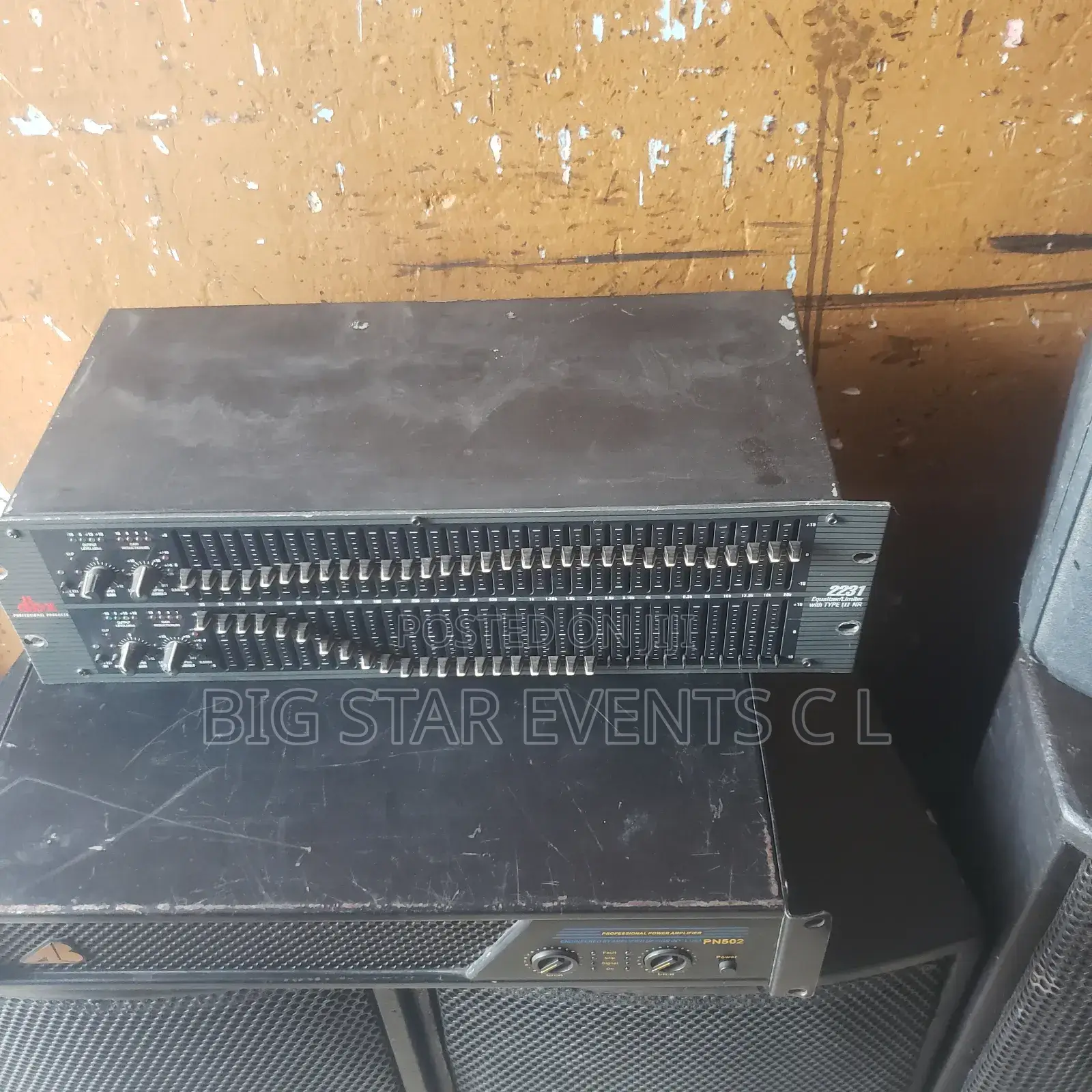 DBX Graphics Equalizer