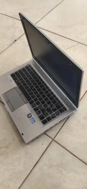 Laptop HP EliteBook 8470P 4GB Intel Core I5 HDD 320GB