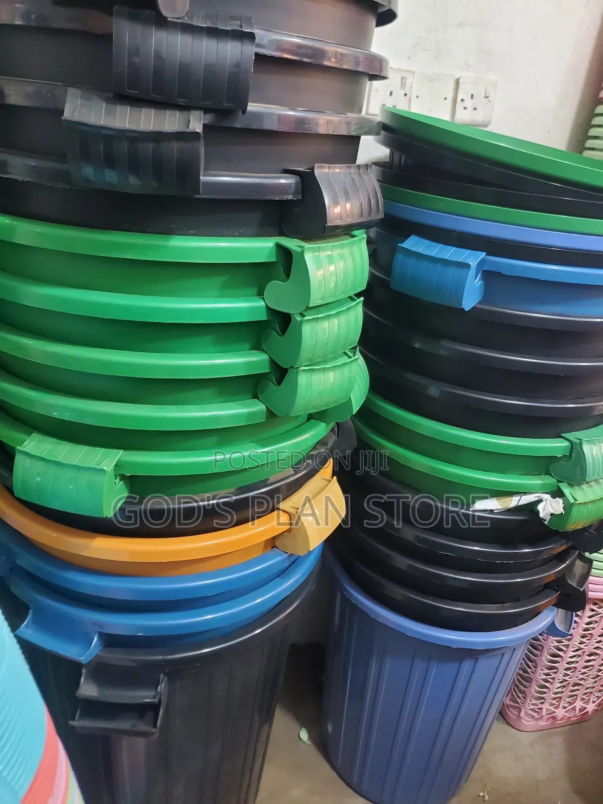 60litres Plastic Buckets 60litres Plastic Buckets